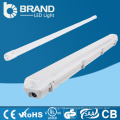 Fábrica da China faz atacado branco quente CE CE e claro tampa tubo luminária